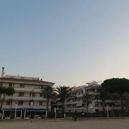 Residencial Colibri Камбрильс