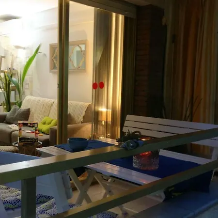 Residencial Colibri Апартаменты Камбрильс