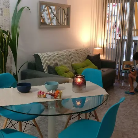 Residencial Colibri Апартаменты Камбрильс