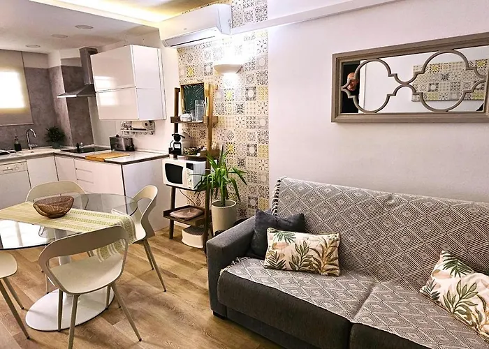 Residencial Colibri カンブリルス