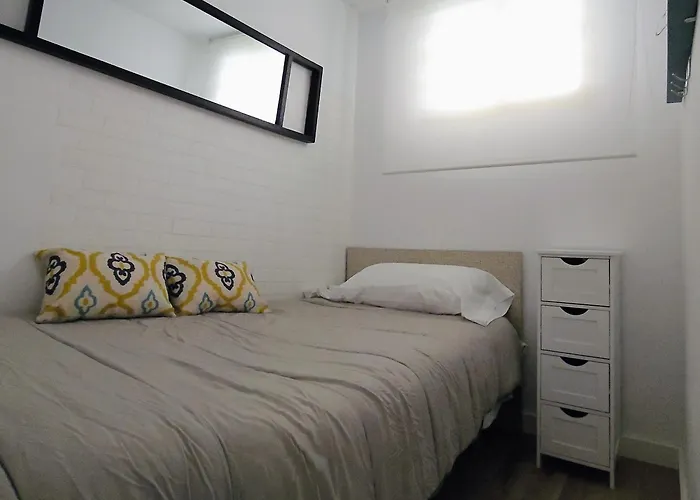 Residencial Colibri アパート カンブリルス